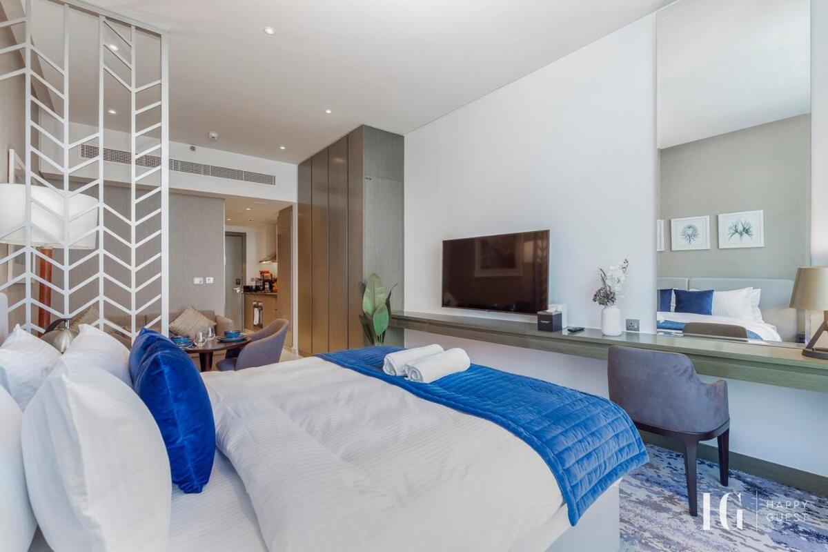 Spacious In Damac Maison Prive Canal Views